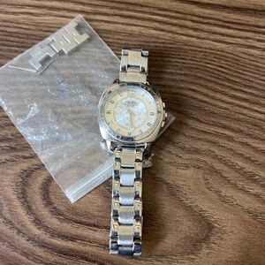 Coach Watch with extra links